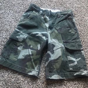 Camo cargo shorts